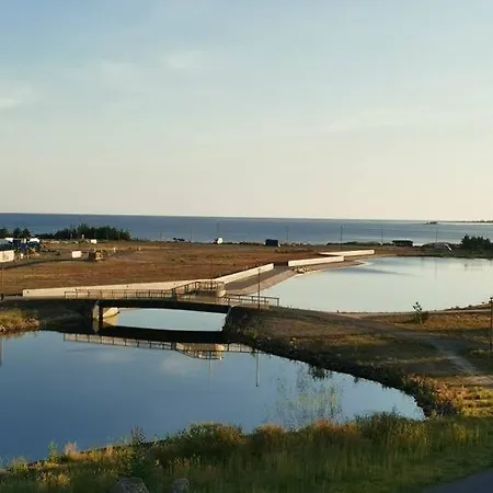 Matruusi - Upea Yksioe Merinaekoealalla - 2 Kpl E-fatbike Kaeytoessae Apartment