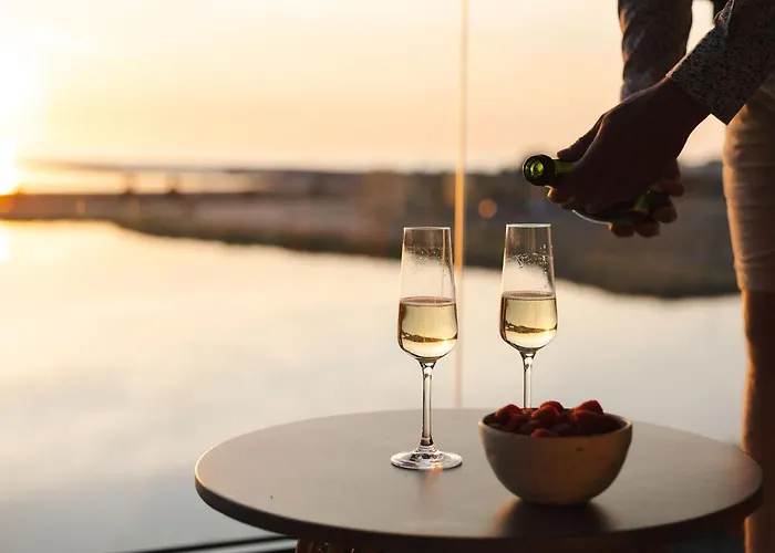 Matruusi - Upea Yksioe Merinaekoealalla - Kaeytoessaesi 2 Maastopyoeraeae Lägenhet Kalajoki