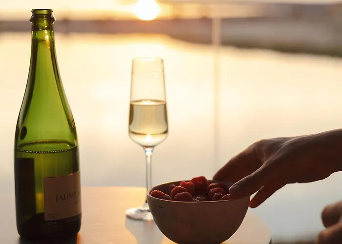 Matruusi - Upea Yksioe Merinaekoealalla - Kaeytoessaesi 2 Maastopyoeraeae * Kalajoki